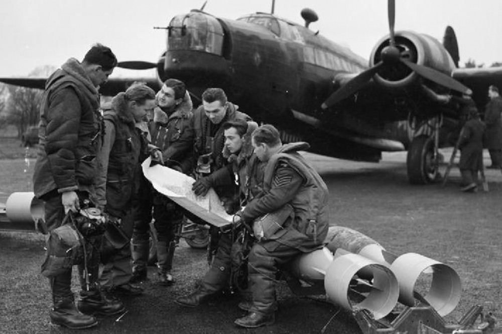 Životní osudy hrdinů RAF z Mladoboleslavska | Letecké muzeum Metoděje Vlacha
