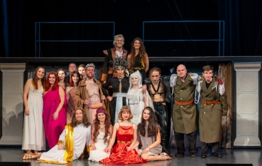 Souboj Titánů | Mělnické kulturní centrum