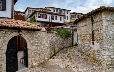 Albánie – cestou necestou | Mělnické kulturní centrum