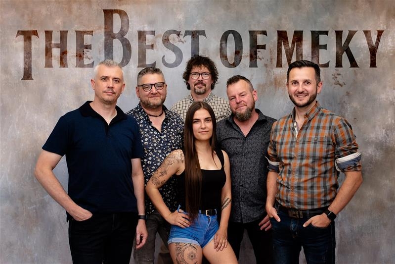 Čtvrté adventní zastavení u&nbsp;vánočního stromu - The Best of Mekky | Město Kolín