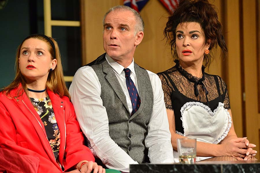 Zamilovaný sukničkář | Mělnické kulturní centrum