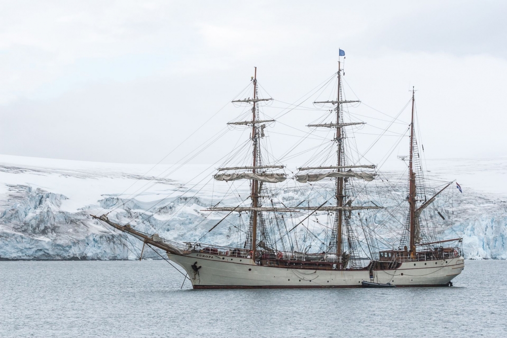 S plachetnicí do&nbsp;Antarktidy | Mělnické kulturní centrum