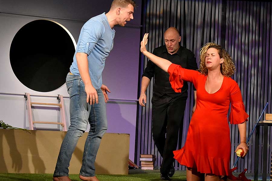 Intimní příběhy z&nbsp;Ráje | Mělnické kulturní centrum