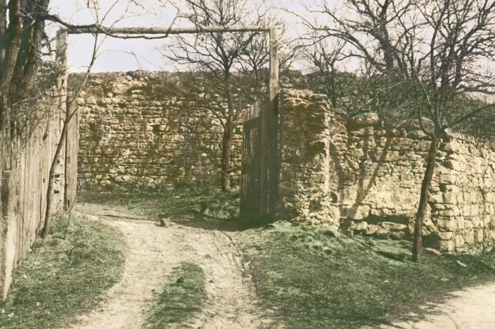 Historické procházky městem: opevnění Bělé pod&nbsp;Bezdězem | Muzeum Podbezdězí