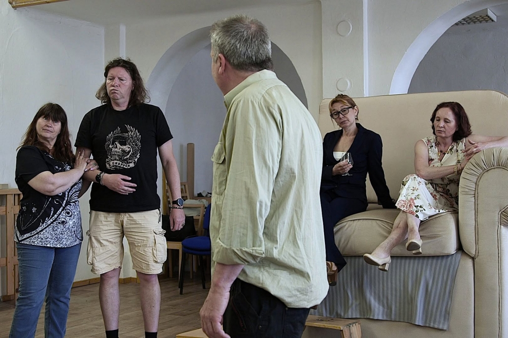 Velká zebra aneb Jak se to vlastně jmenujete? | Mělnické kulturní centrum